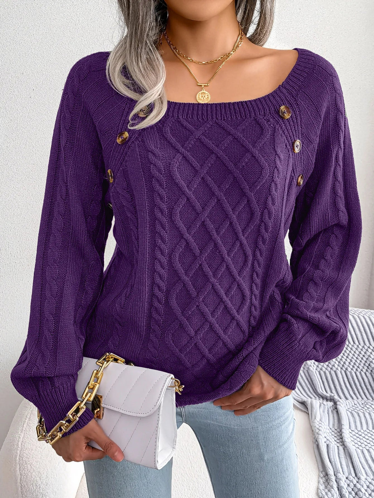 Iskra | Refined Cable-Knit Considered Sweater