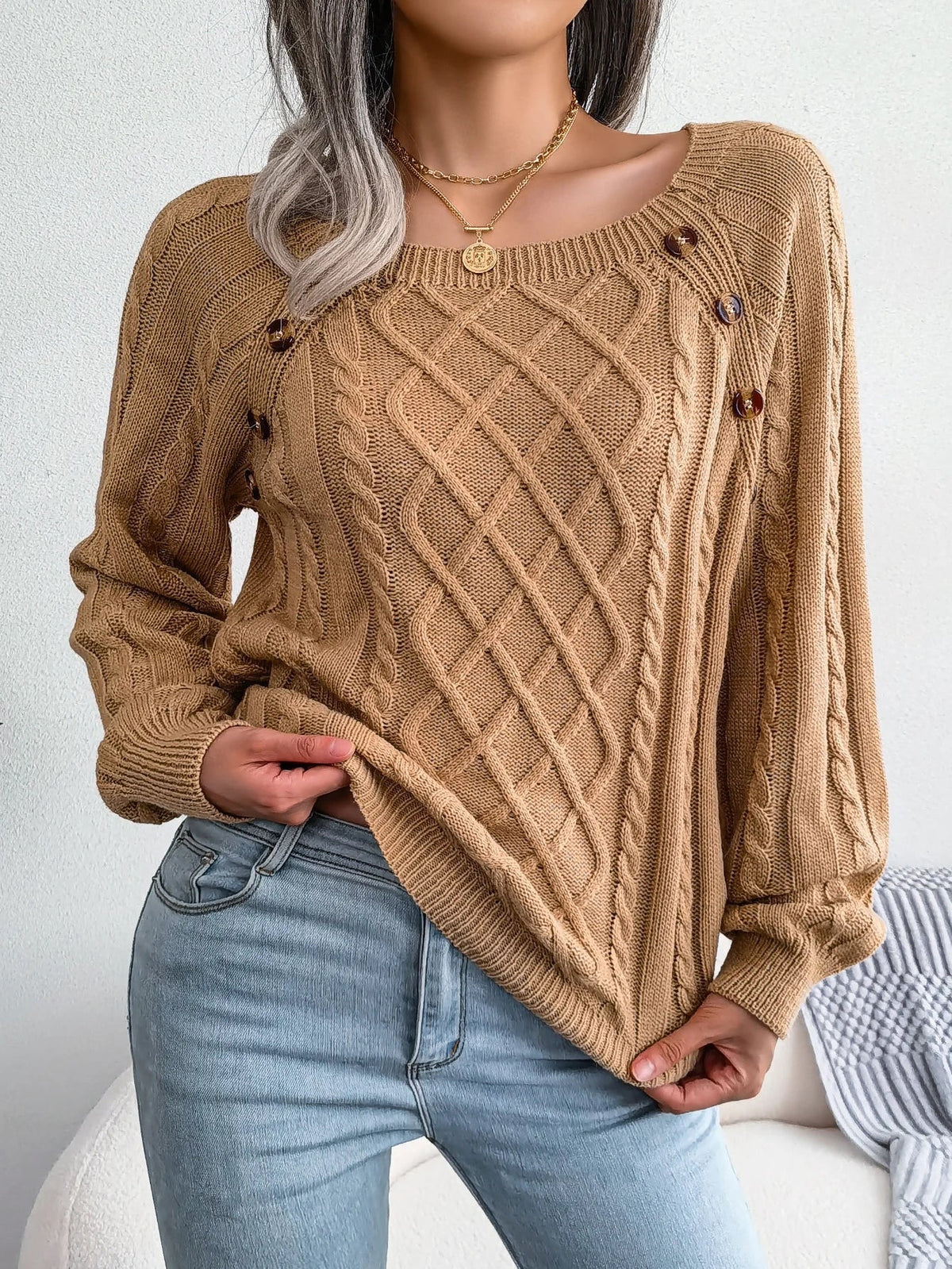 Iskra | Refined Cable-Knit Considered Sweater